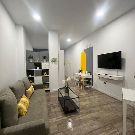Estupendo Piso A 5 Min En Coche Del Aeropuerto Apartment Малага Екстериор снимка